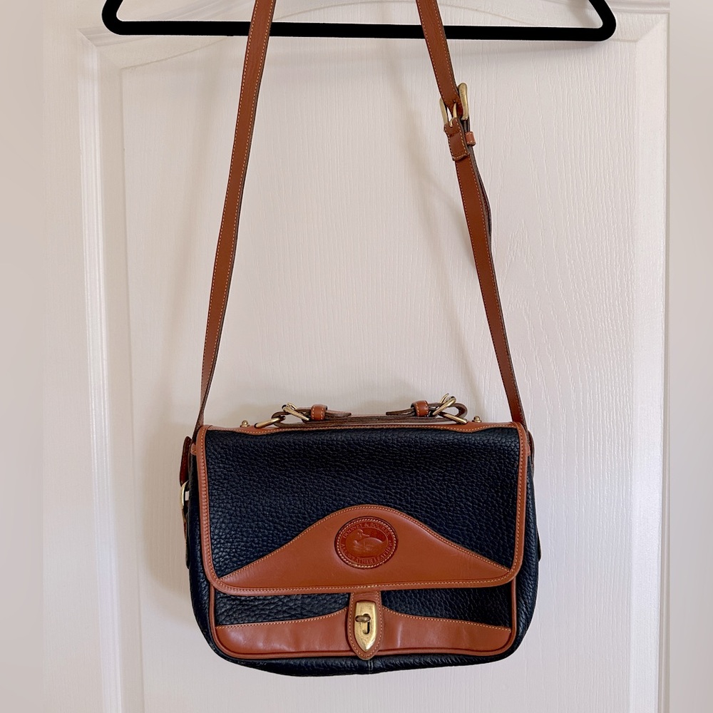 Dooney & Bourke Purse